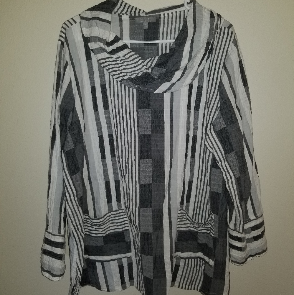Habitat Clothes to Live in tunic shirt